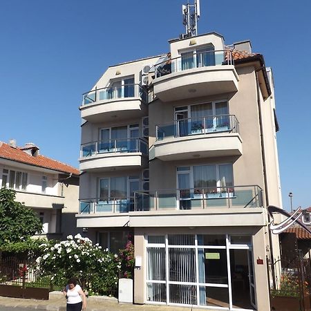 Guest House Hiora Ahtopol Esterno foto